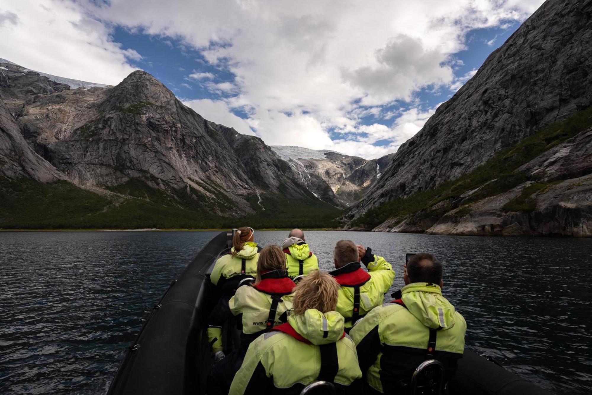 Gulbrakka Basecamp Hotel Glomfjord Eksteriør billede